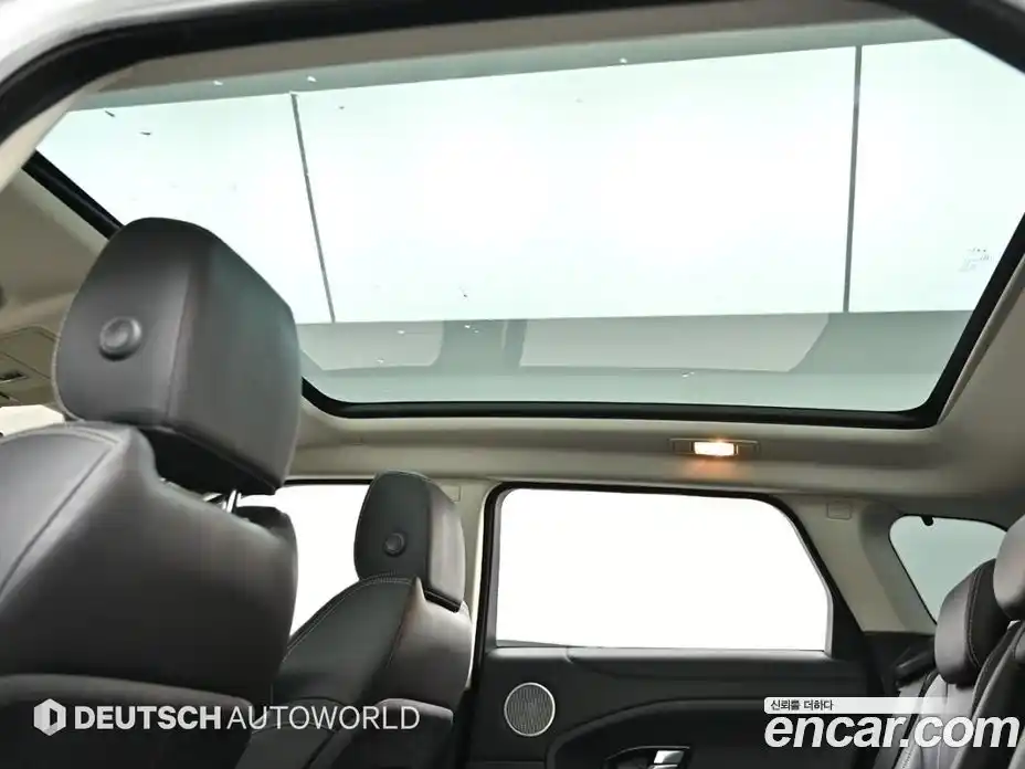 Land Rover Range Rover Evoque 2019 2.0 автомат (гидро), фото 18