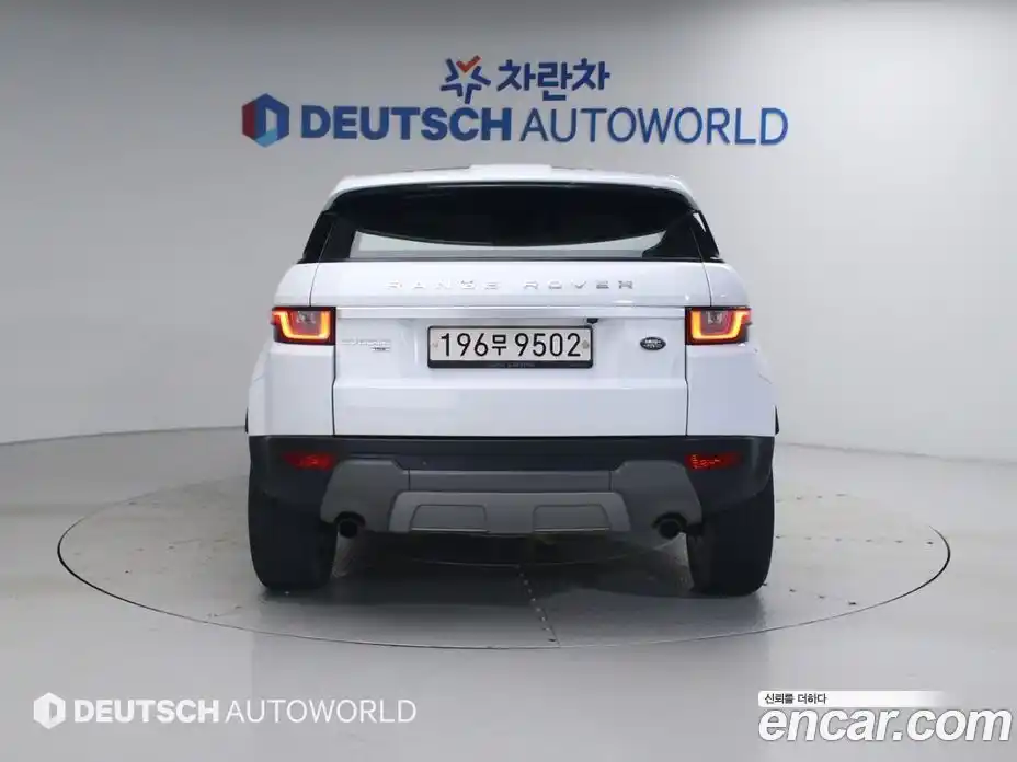 Land Rover Range Rover Evoque 2019 2.0 автомат (гидро), фото 4