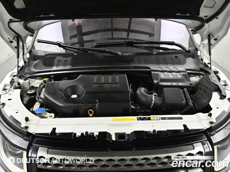 Land Rover Range Rover Evoque 2019 2.0 автомат (гидро), фото 6