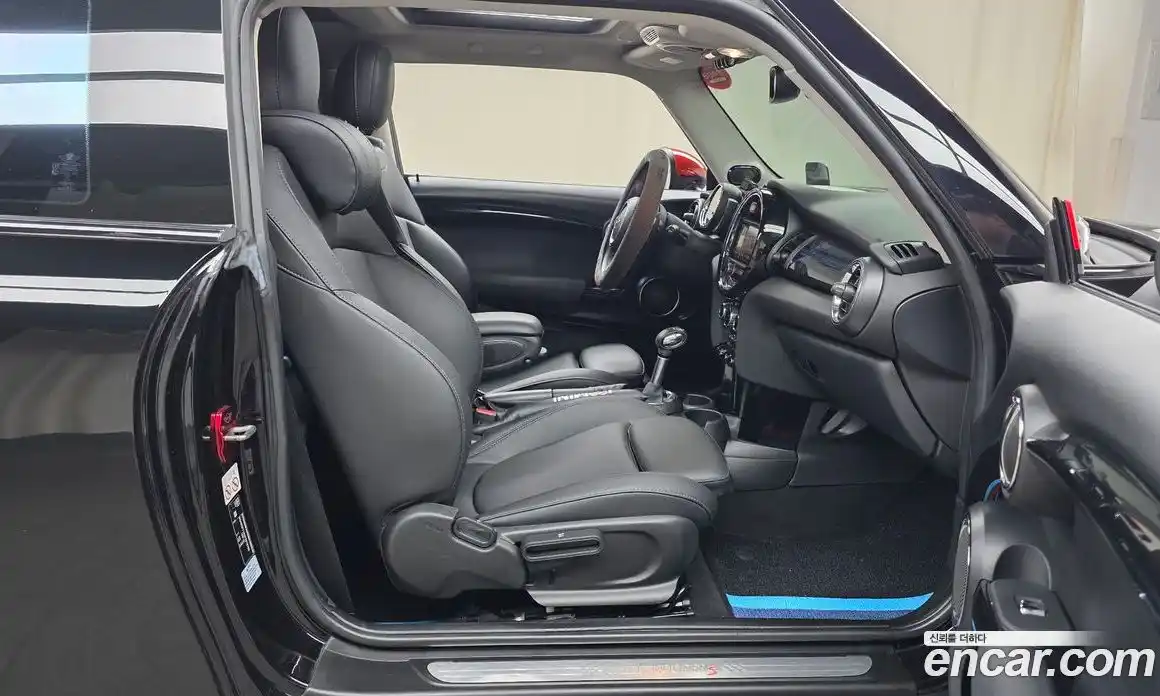 Mini Cooper 2019 2.0 автомат (гидро), фото 11