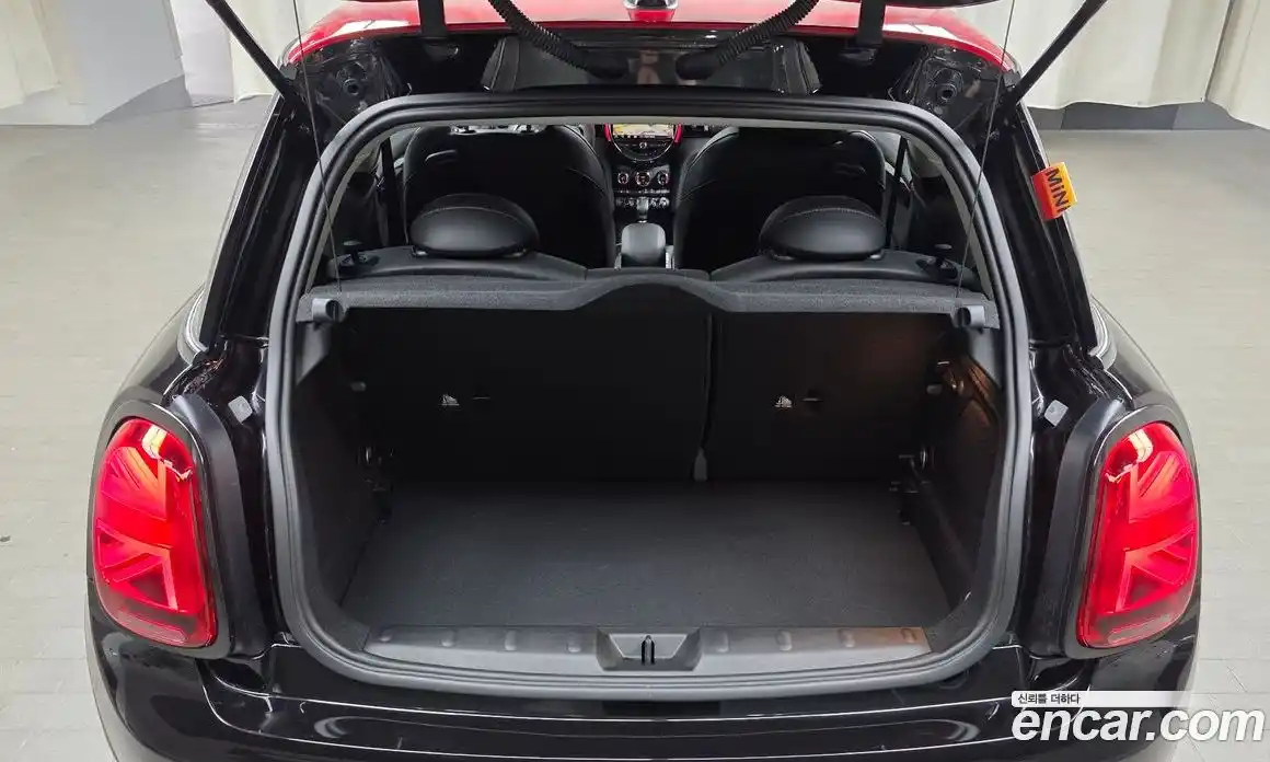 Mini Cooper 2019 2.0 автомат (гидро), фото 20