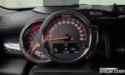 Mini Cooper 2019 2.0 автомат (гидро), миниатюра 8