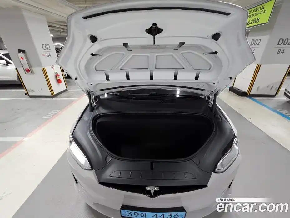 Tesla Model X 2023 0.3 гидро, фото 6