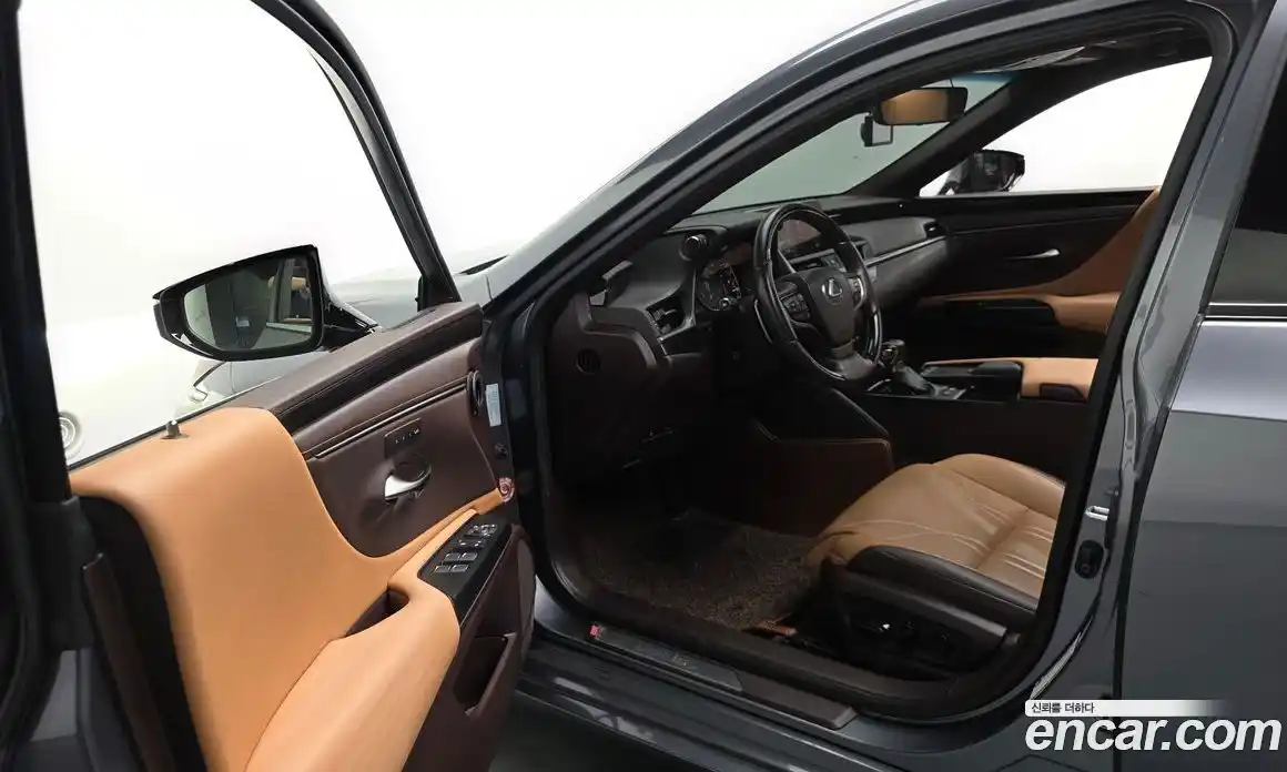 Lexus ES 2021 2.5 гидро, фото 10