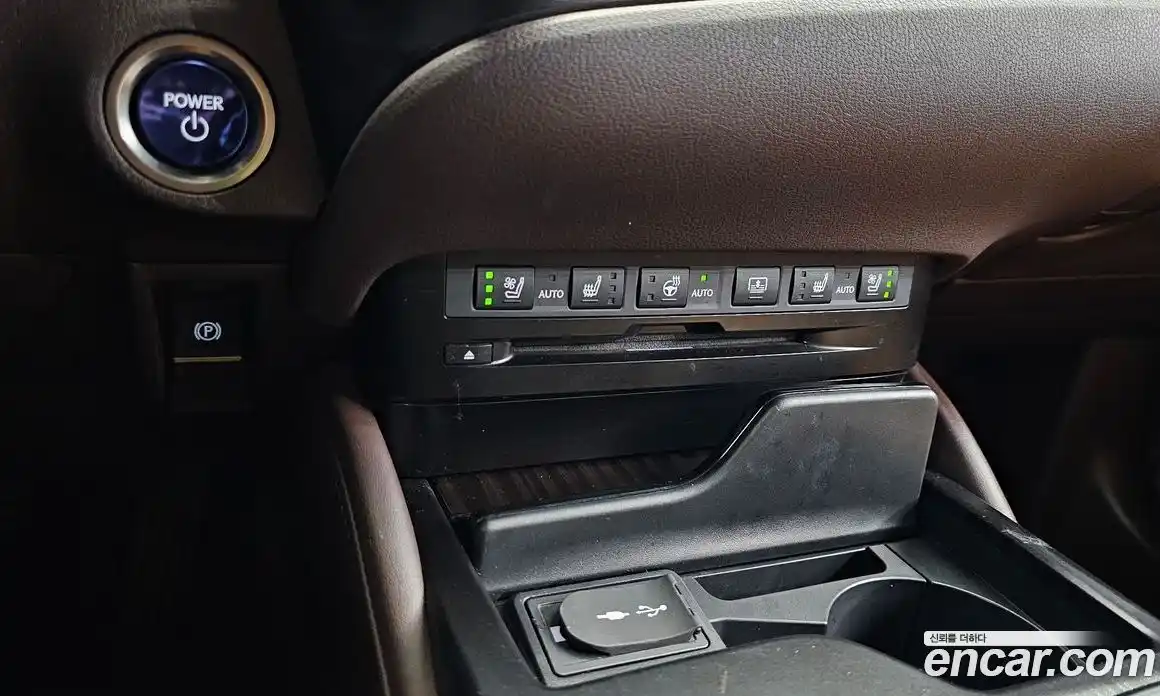 Lexus ES 2019 2.5 гидро, фото 27