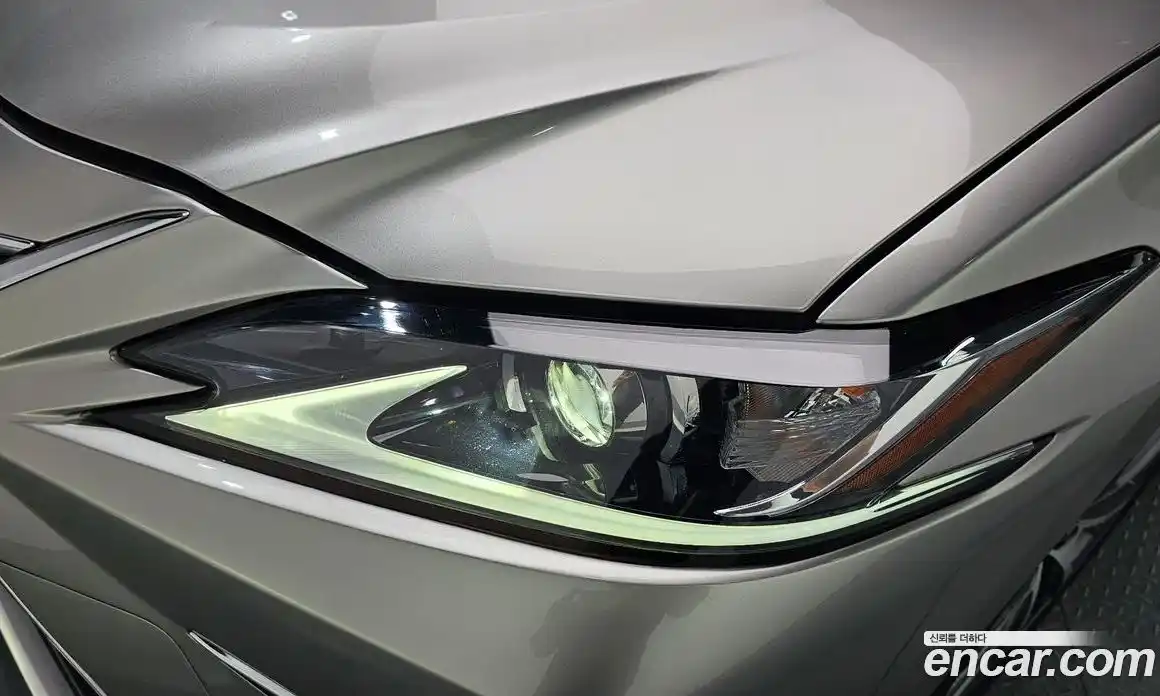 Lexus ES 2019 2.5 гидро, фото 8
