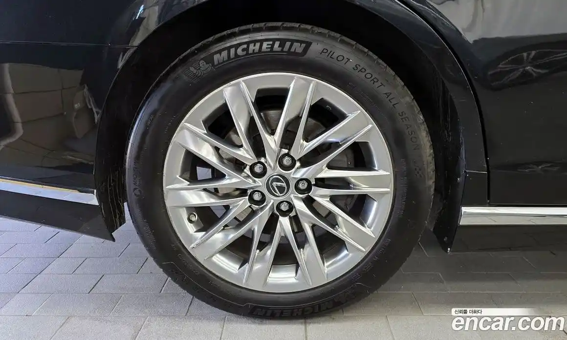 Lexus LS 2019 3.4 гидро, фото 5