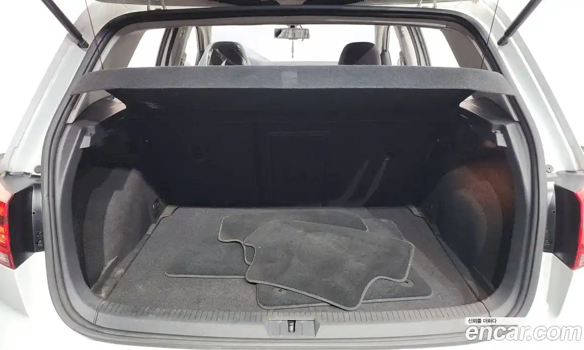 Volkswagen Golf 2015 2.0 автомат (гидро), фото 16