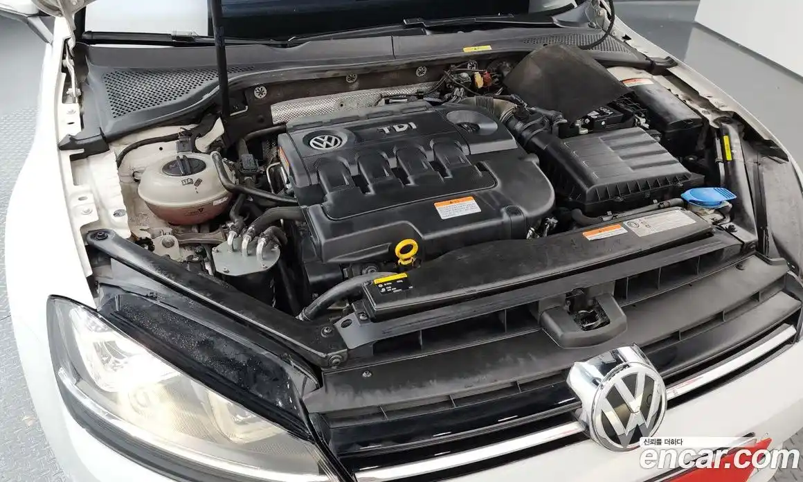 Volkswagen Golf 2015 2.0 автомат (гидро), фото 6