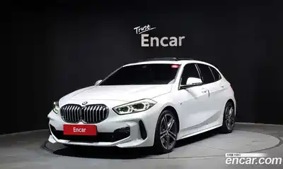 BMW 1 серия, 2023, 7 068 км