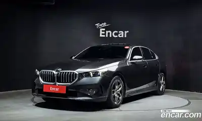 BMW 5 серия, 2025, 12 894 км