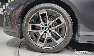 BMW 5 серия 2025 2.0 автомат (гидро), миниатюра 5
