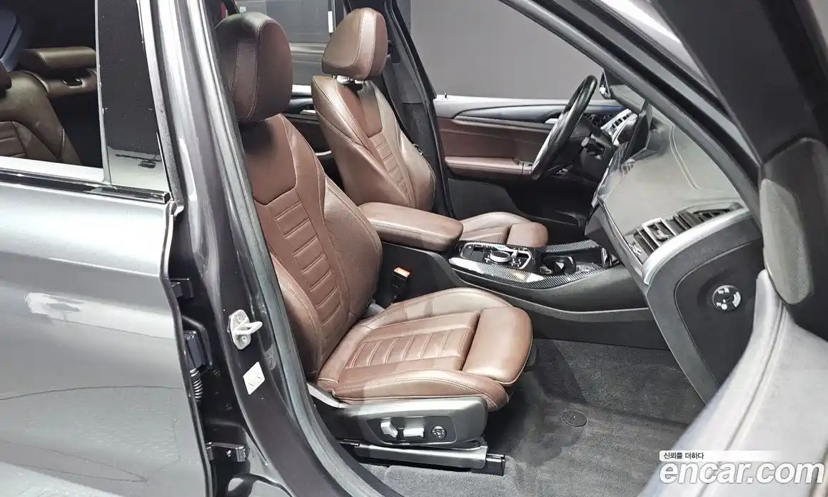 BMW iX3 2023 1.0 автомат (гидро), фото 11