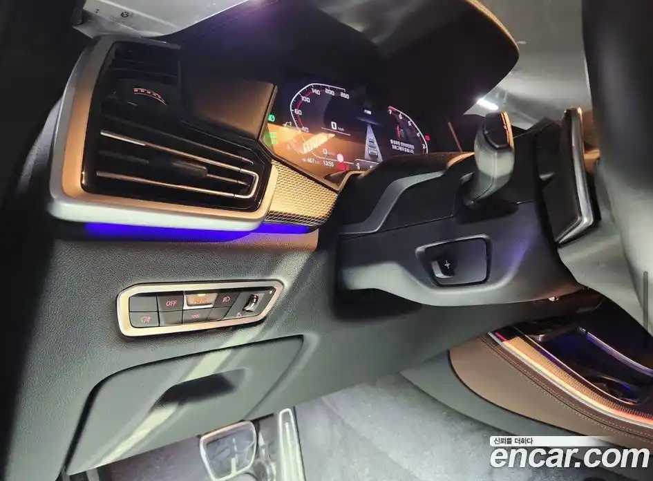 BMW X5 2023 3.0 автомат (гидро), фото 12