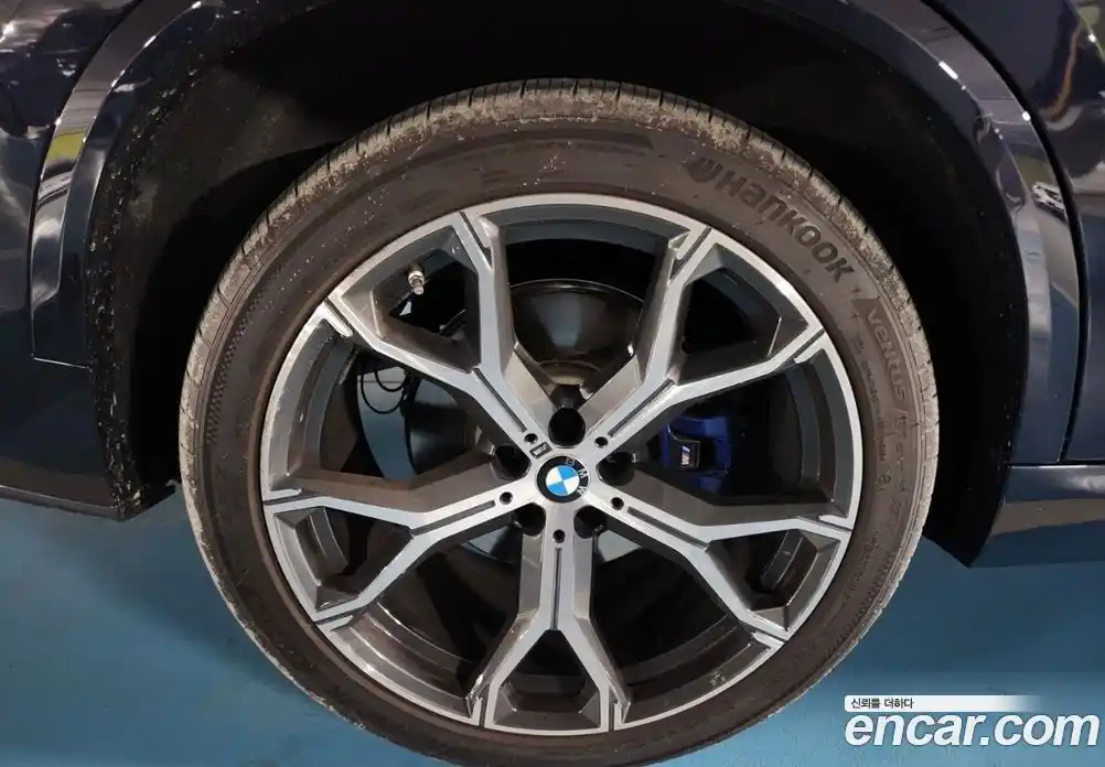 BMW X5 2023 3.0 автомат (гидро), фото 15