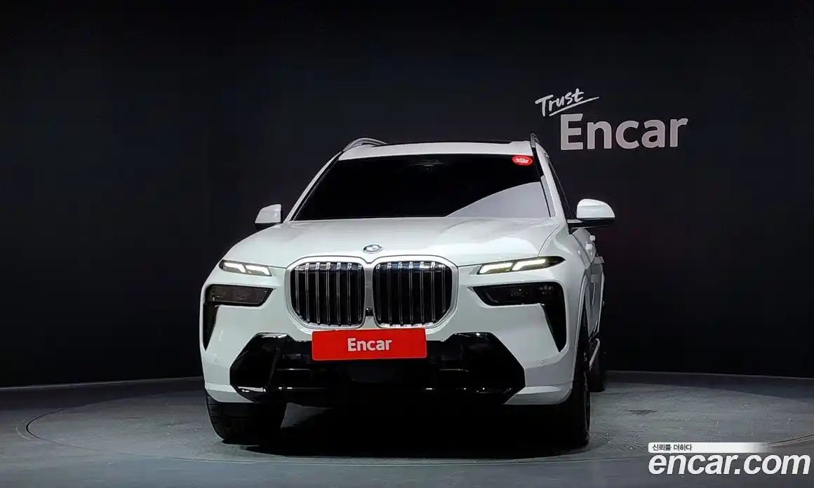 BMW X7 2024 3.0 автомат (гидро), фото 3