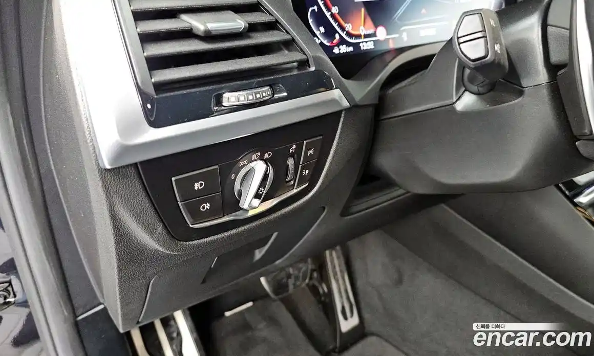 BMW X3 2021 2.0 автомат (гидро), фото 29