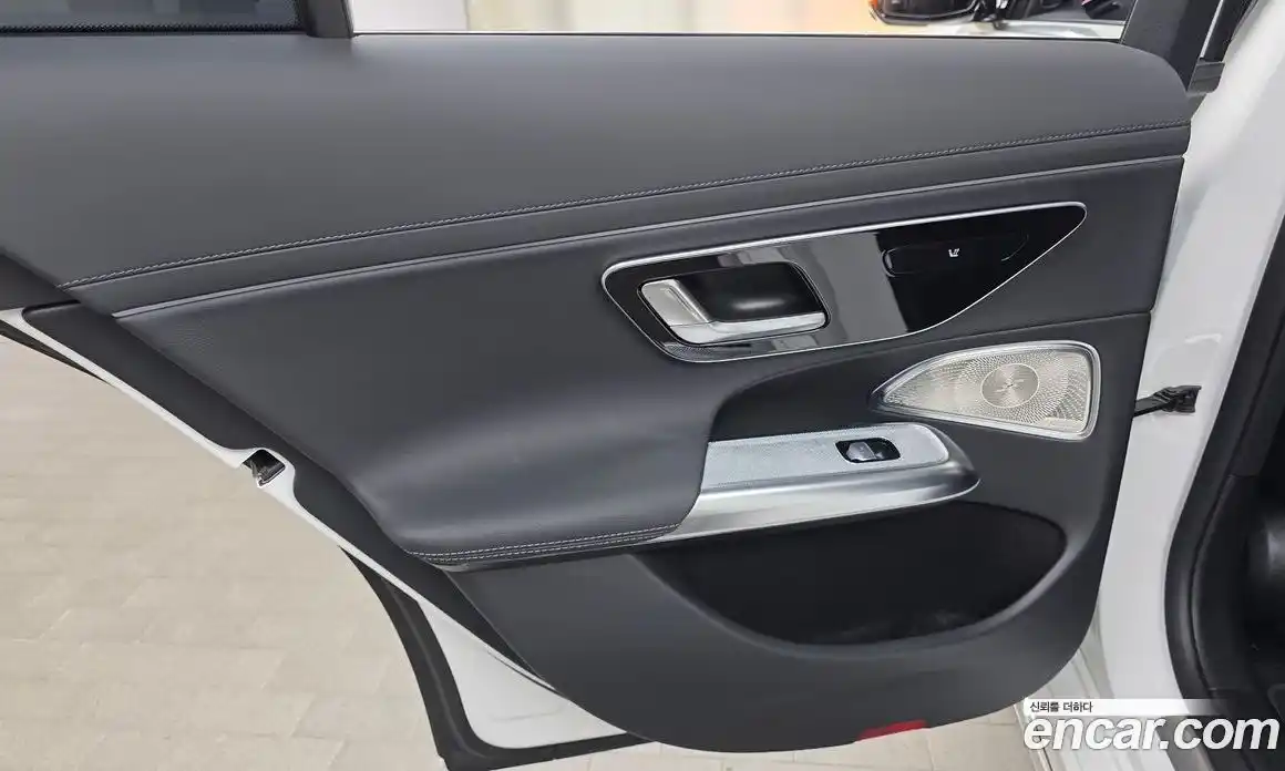 Mercedes-Benz E-Class 2025 2.0 автомат (гидро), фото 15