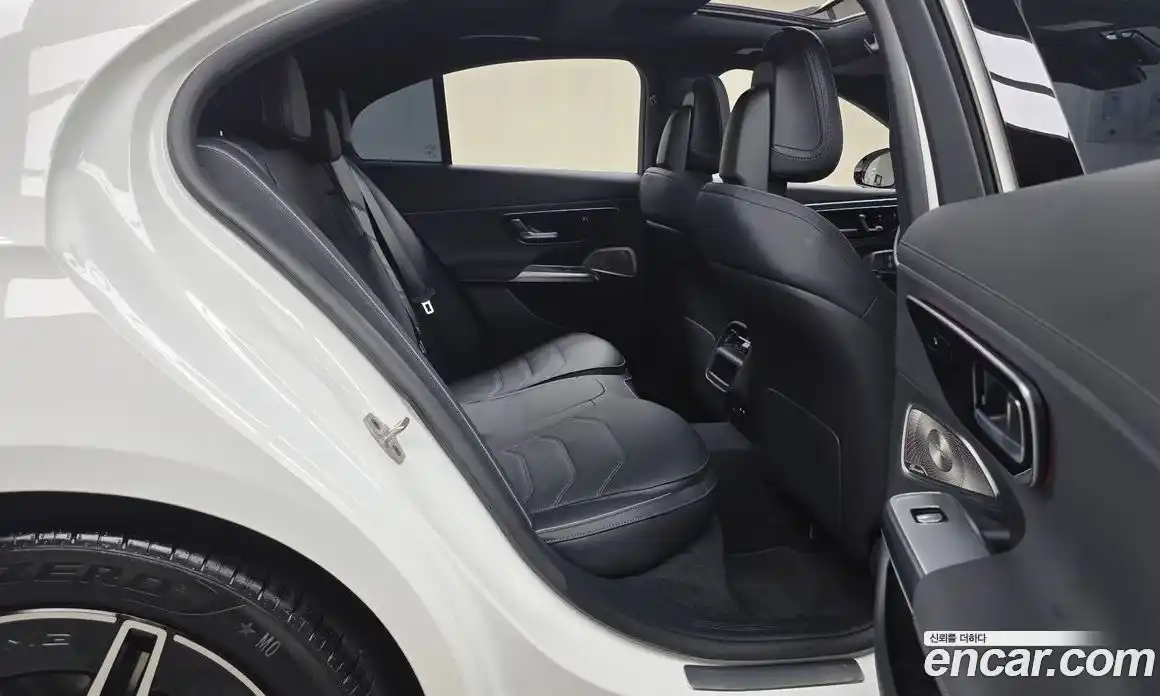 Mercedes-Benz E-Class 2025 2.0 автомат (гидро), фото 17