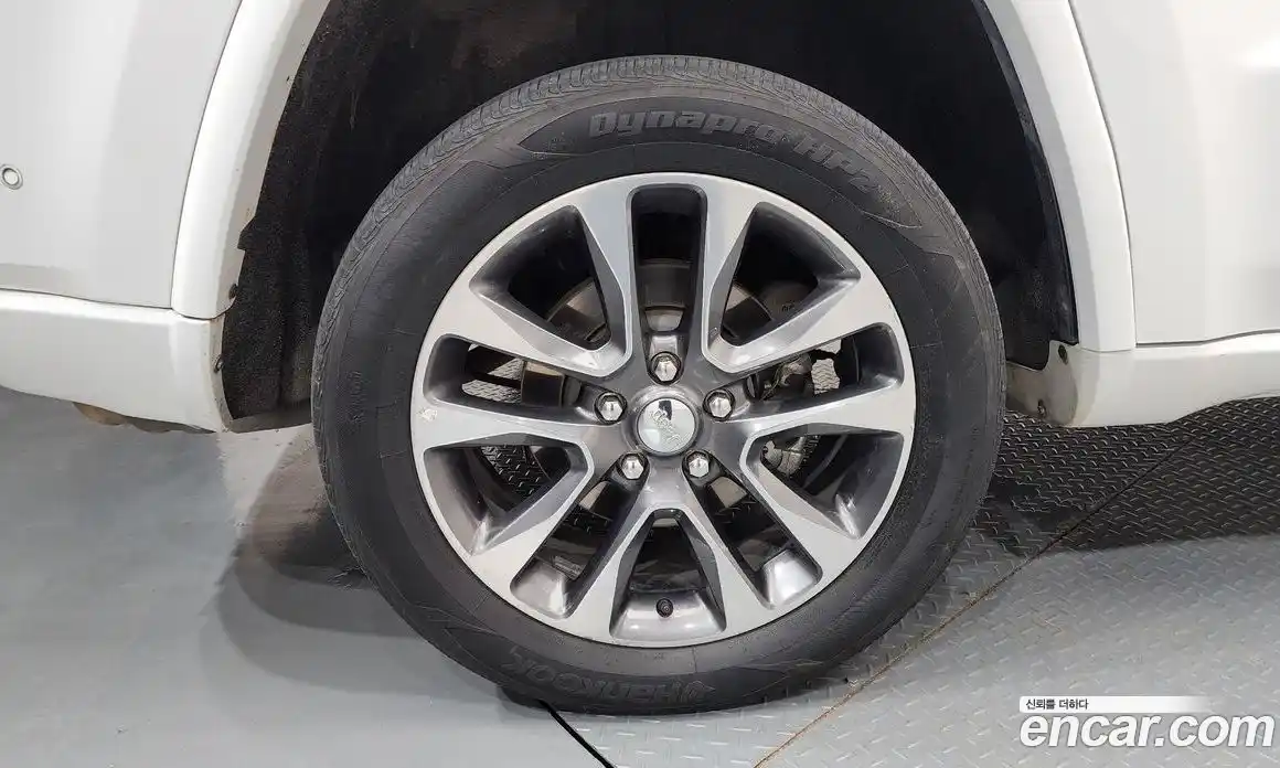 Jeep Cherokee 2018 3.0 автомат (гидро), фото 5