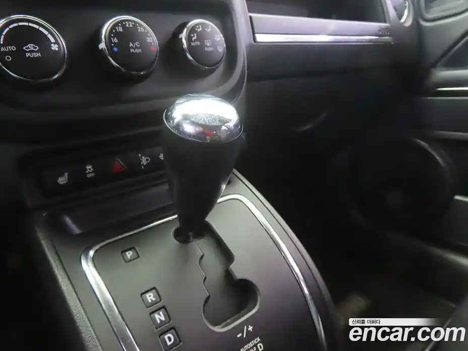 Jeep Compass 2011 2.4 автомат (гидро), фото 11