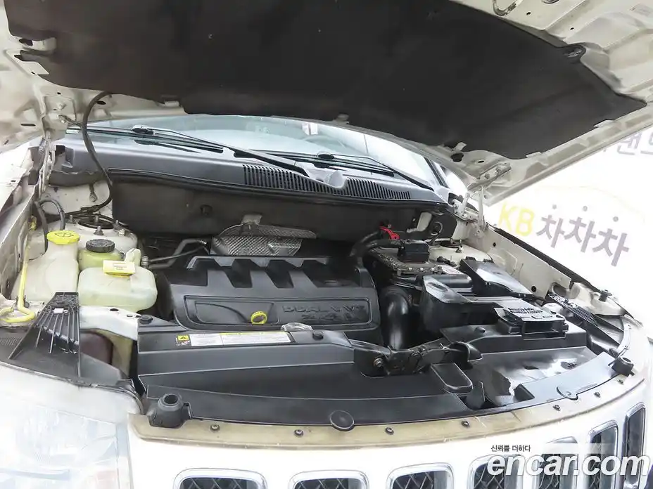 Jeep Compass 2011 2.4 автомат (гидро), фото 19