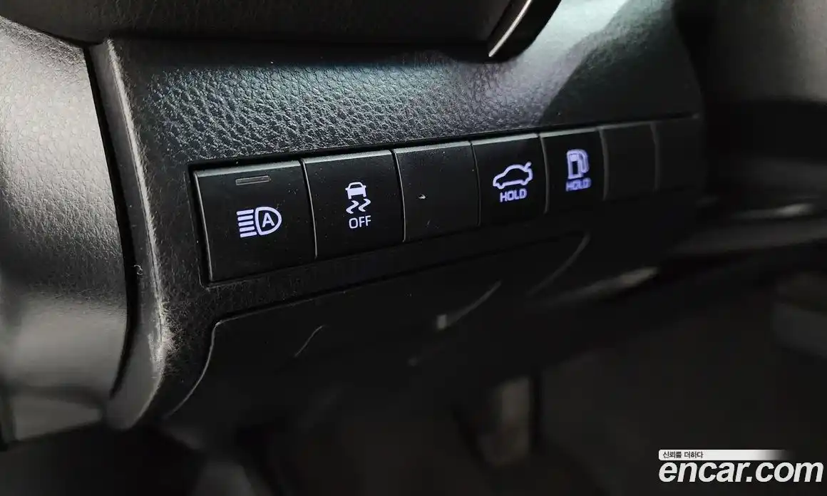 Toyota Camry 2023 2.5 гидро, фото 25