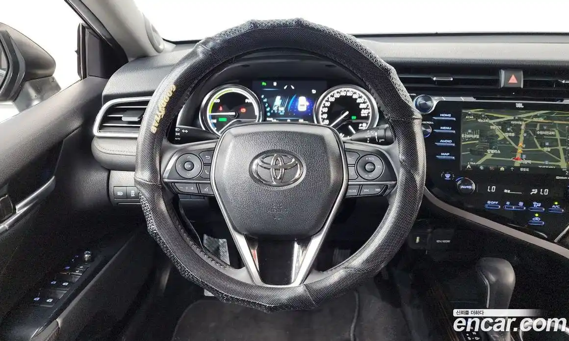 Toyota Camry 2017 2.5 гидро, фото 18
