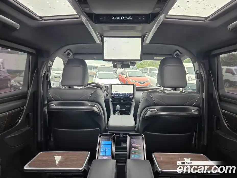 Toyota Alphard 2024 2.5 гидро, фото 16
