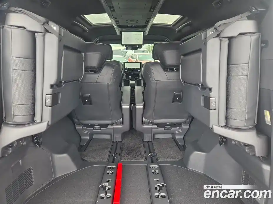 Toyota Alphard 2024 2.5 гидро, фото 18