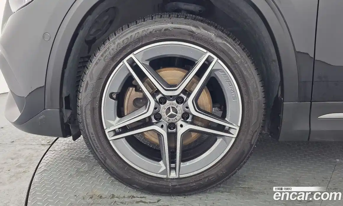 Mercedes-Benz GLA-Class 2023 2.0 гидро, фото 5 Mercedes-Benz GLA-Class 2023 2.0 гидро, фото 5