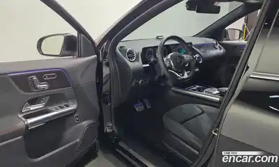 Mercedes-Benz GLA-Class 2023 2.0 гидро, миниатюра 10 Mercedes-Benz GLA-Class 2023 2.0 гидро, миниатюра 10