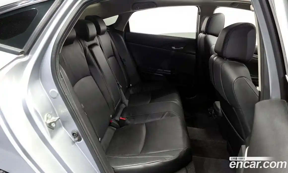 Honda Civic 2017 2.0 автомат (гидро), фото 11