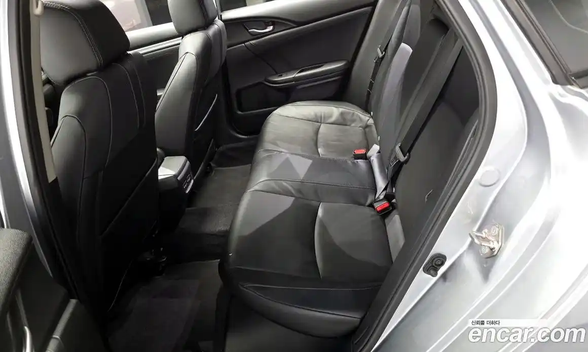 Honda Civic 2017 2.0 автомат (гидро), фото 12
