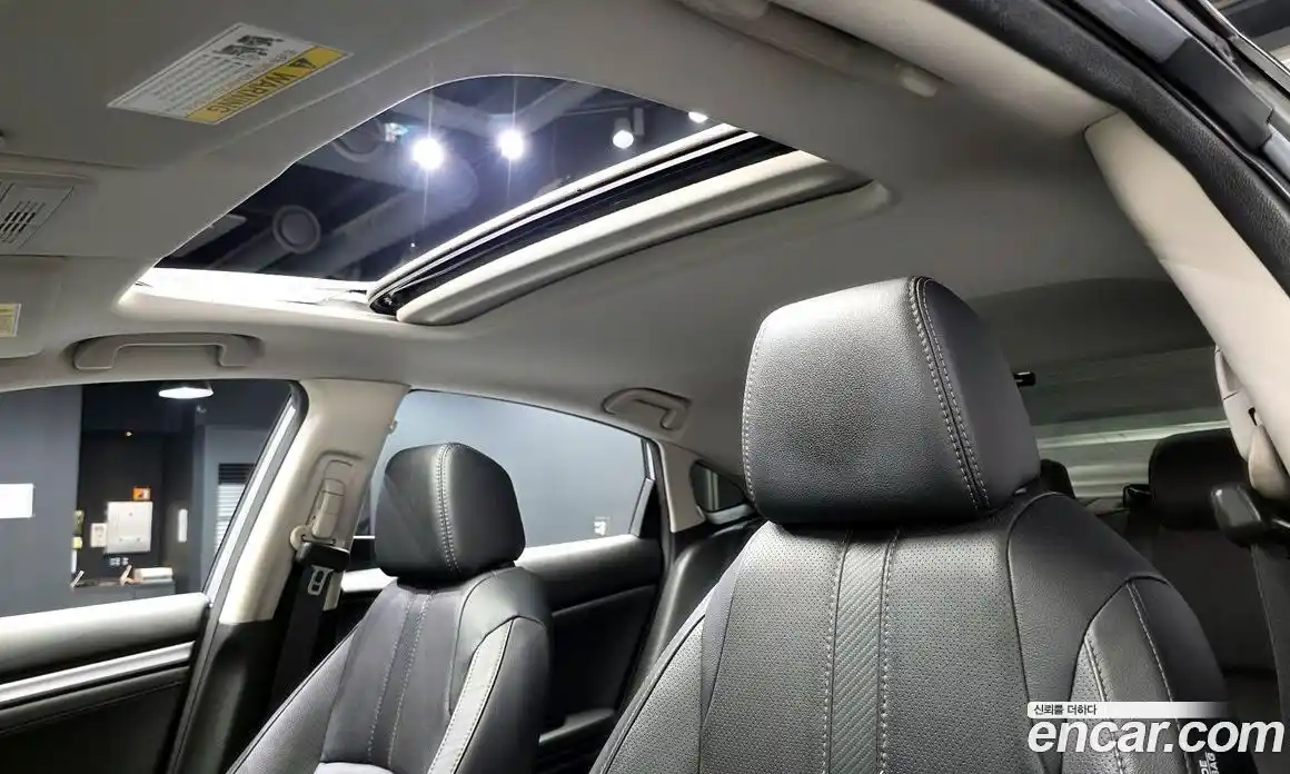 Honda Civic 2017 2.0 автомат (гидро), фото 16