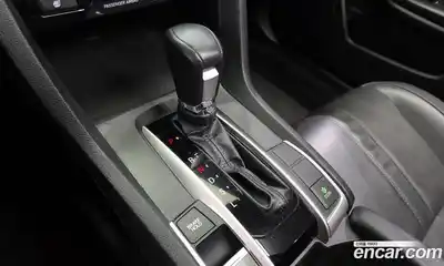 Honda Civic 2017 2.0 автомат (гидро), миниатюра 9