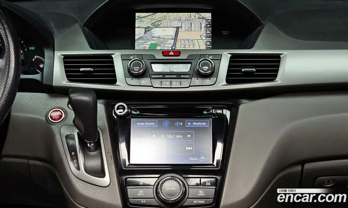 Honda Odyssey 2016 3.5 автомат (гидро), фото 14
