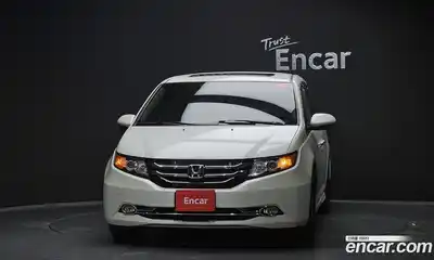 Honda Odyssey 2016 3.5 автомат (гидро), миниатюра 3