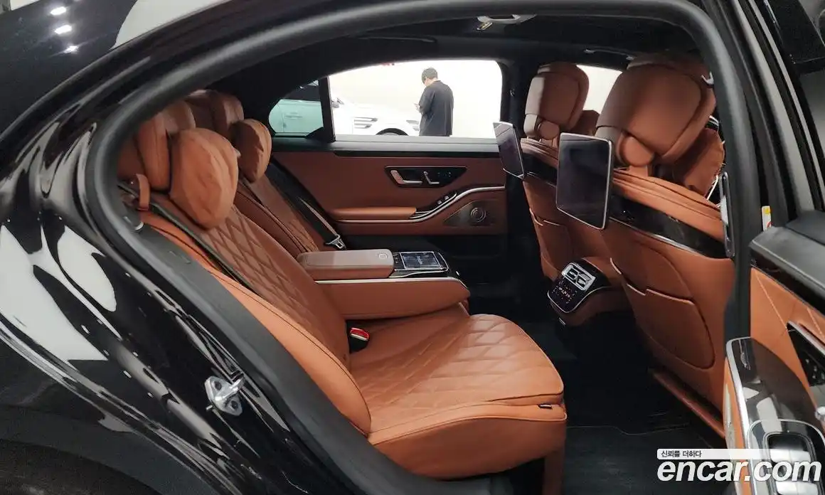 Mercedes-Benz S-Class 2022 4.0 автомат (гидро), фото 18