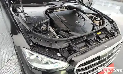 Mercedes-Benz S-Class 2022 4.0 автомат (гидро), миниатюра 6
