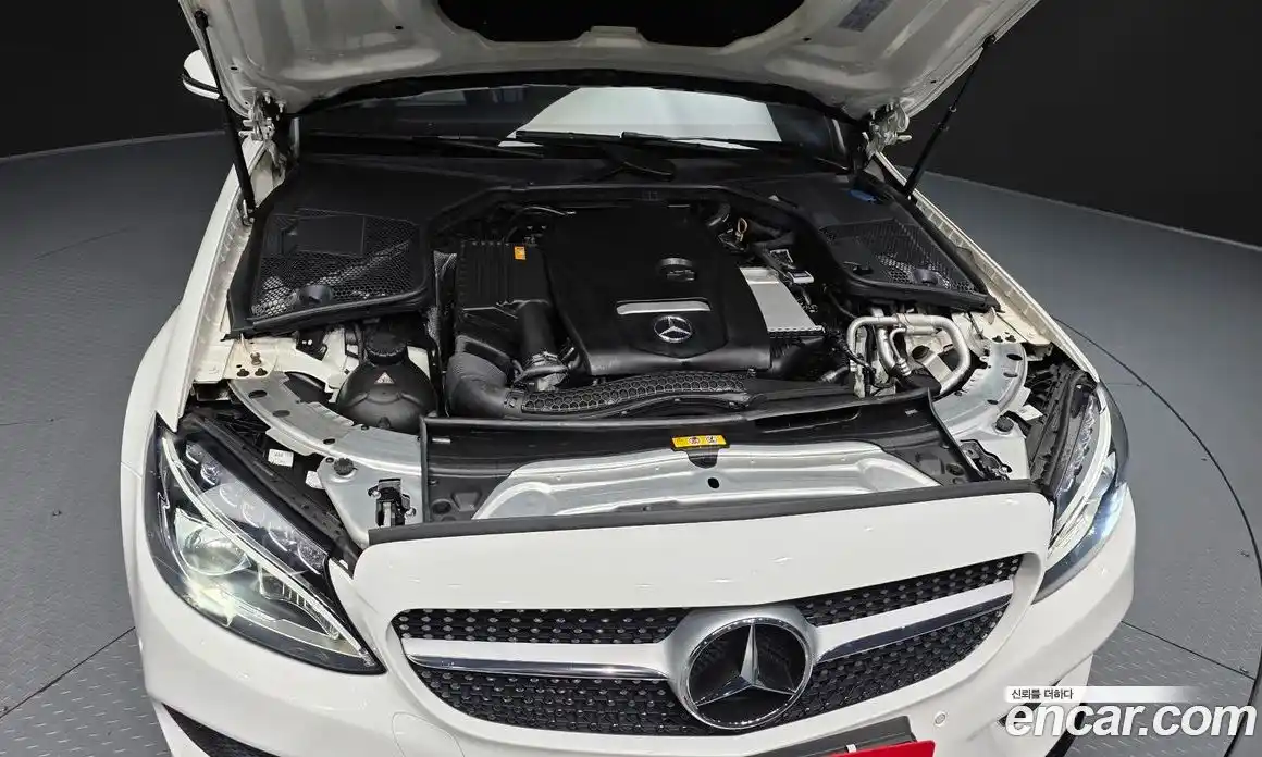 Mercedes-Benz C-Class 2017 2.0 автомат (гидро), фото 6