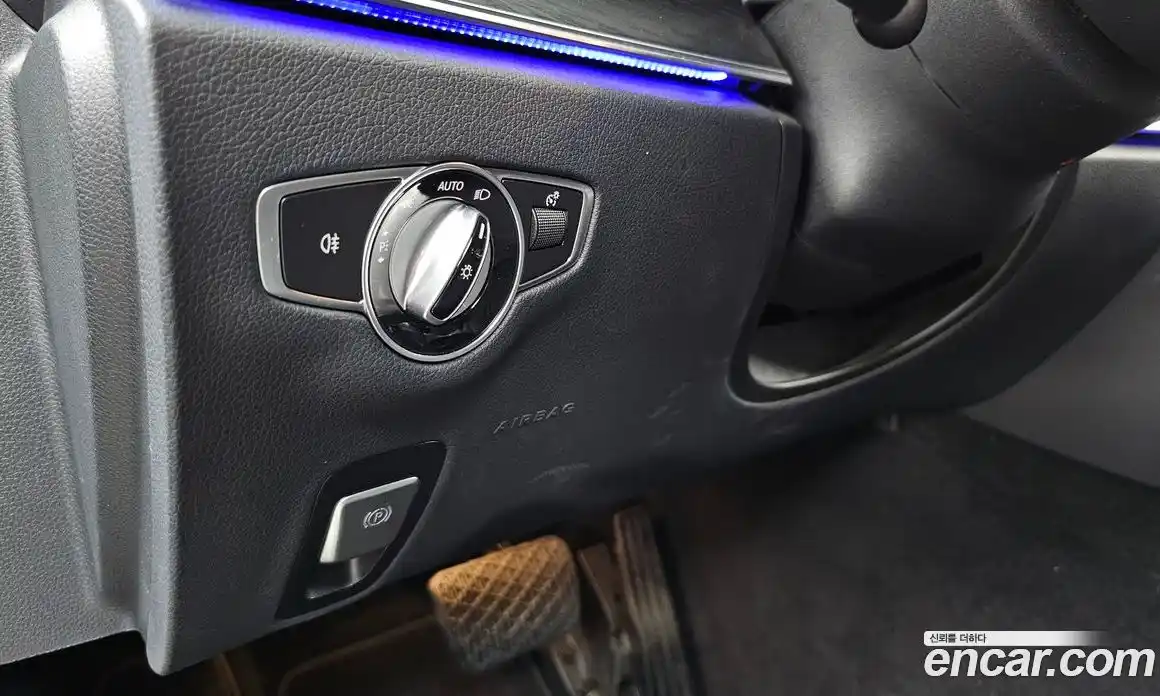 Mercedes-Benz E-Class 2022 2.0 автомат (гидро), фото 29