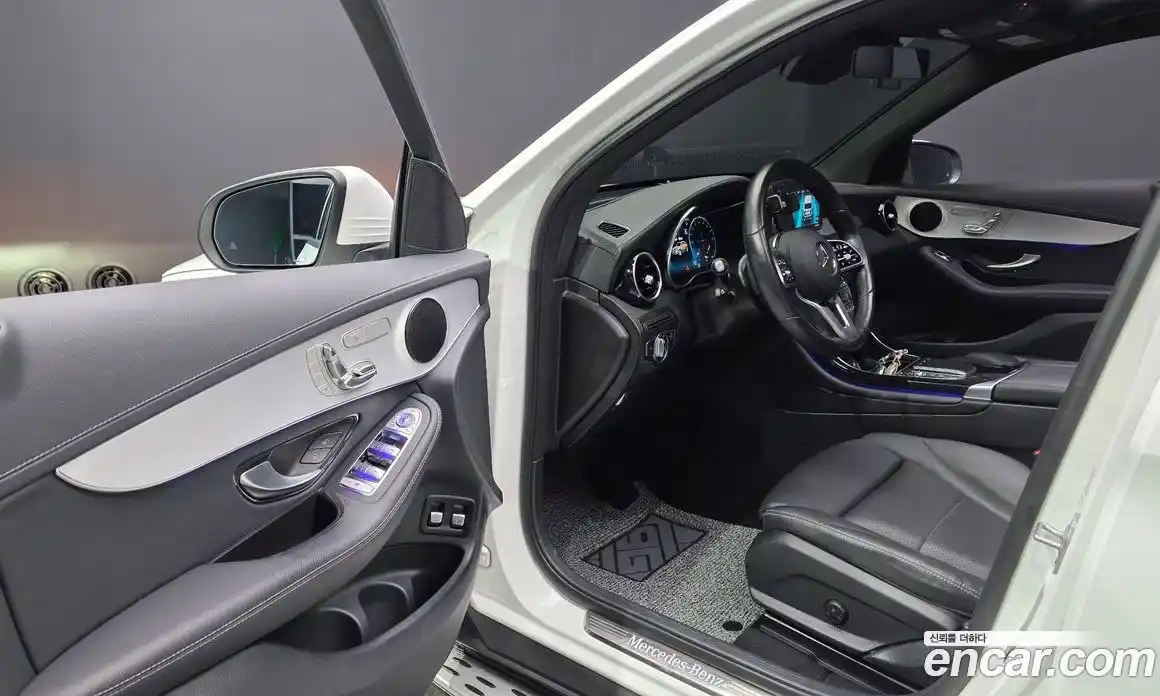Mercedes-Benz GLC-Class 2021 2.0 автомат (гидро), фото 13