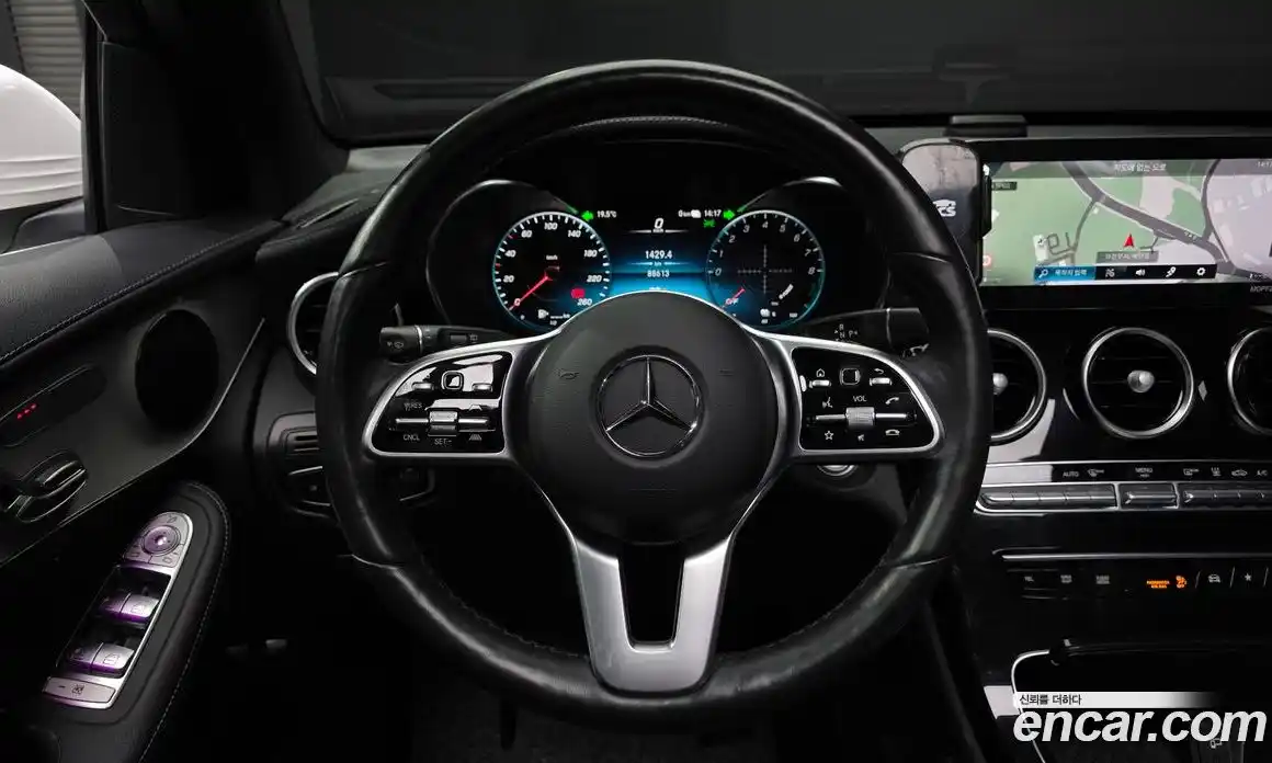 Mercedes-Benz GLC-Class 2021 2.0 автомат (гидро), фото 19