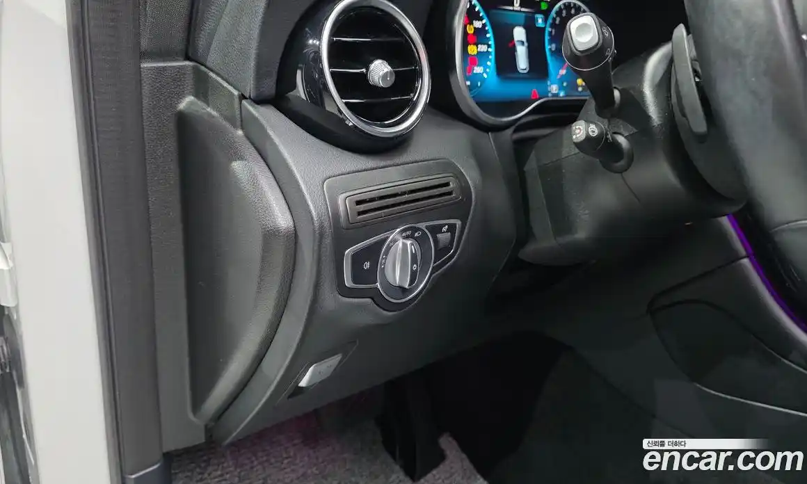 Mercedes-Benz GLC-Class 2021 2.0 автомат (гидро), фото 28