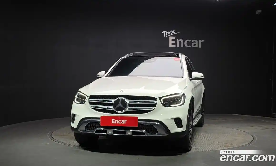 Mercedes-Benz GLC-Class 2021 2.0 автомат (гидро), фото 3