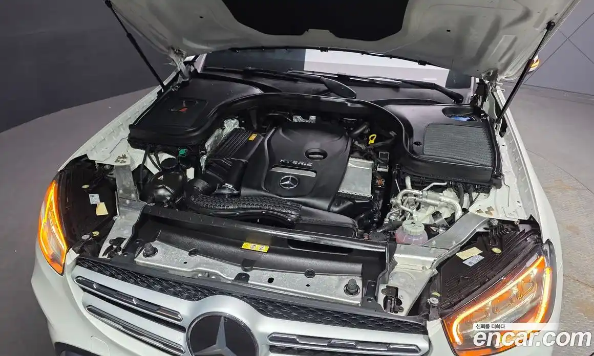 Mercedes-Benz GLC-Class 2021 2.0 автомат (гидро), фото 6