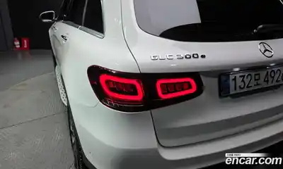 Mercedes-Benz GLC-Class 2021 2.0 автомат (гидро), миниатюра 9