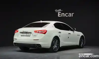 Maserati Ghibli 2018 3.0 гидро, миниатюра 2
