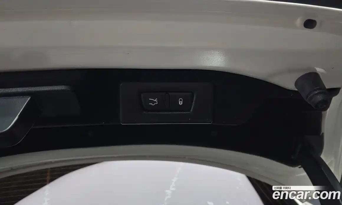 Maserati Ghibli 2018 3.0 гидро, фото 23